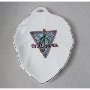 Vintage Ceramic OPRYLAND USA Nashville Tennessee Leaf Ashtray Trinket Dish